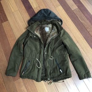 Zara Faux Fur Lining Green Jacket